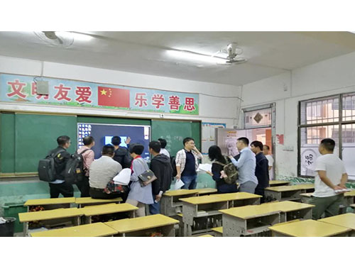 “融合、同心”—邵陽(yáng)項(xiàng)目?jī)?nèi)部驗(yàn)收暨團(tuán)建、黨支部活動(dòng)之旅